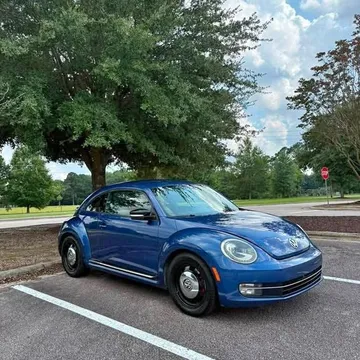 2012 Volkswagen Beetle 2.0T Turbo Hatchback 2D