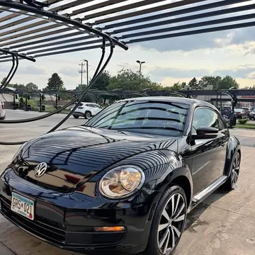 2012 Volkswagen Beetle 2.0T Turbo Hatchback 2D