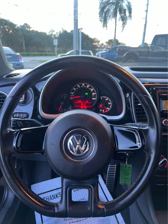 2012 Volkswagen A5 Beetle - Image 12 of 20