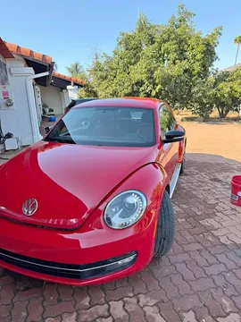 2012 Volkswagen Beetle 2.0T Turbo Hatchback 2D