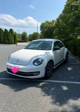 2012 Volkswagen Beetle 2.0T Turbo Hatchback 2D