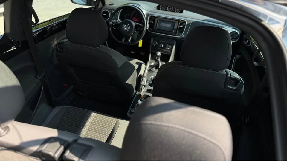 2012 Volkswagen A5 Beetle - Image 10 of 20
