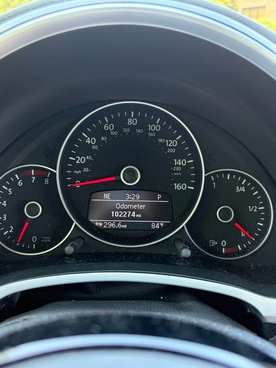 2012 Volkswagen A5 Beetle - Image 10 of 20