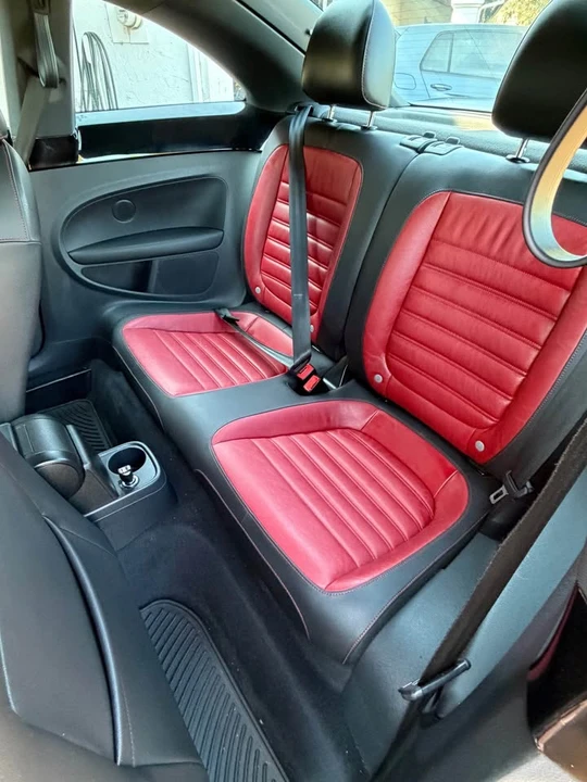 2012 Volkswagen A5 Beetle - Image 6 of 11