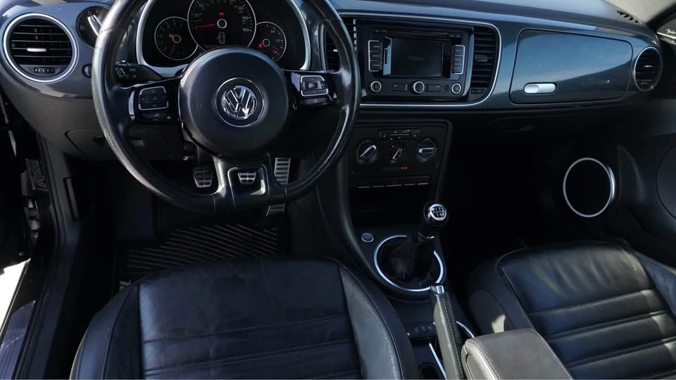 2012 Volkswagen A5 Beetle - Image 16 of 19