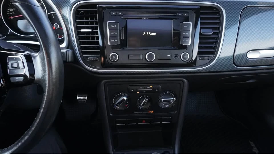 2012 Volkswagen A5 Beetle - Image 17 of 19