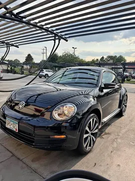 2012 Volkswagen Beetle 2.0T Turbo Hatchback 2D