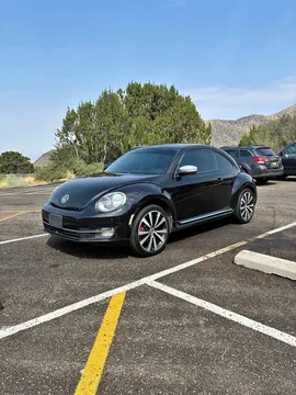 2012 Volkswagen Beetle 2.0T Turbo Hatchback 2D