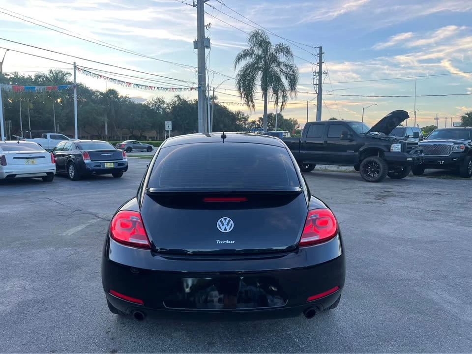2012 Volkswagen A5 Beetle - Image 5 of 20