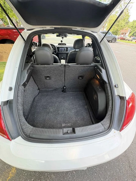 2012 Volkswagen A5 Beetle - Image 11 of 20
