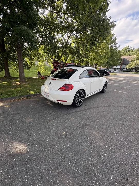 2012 Volkswagen A5 Beetle - Image 5 of 20