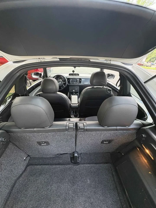 2012 Volkswagen A5 Beetle - Image 12 of 20