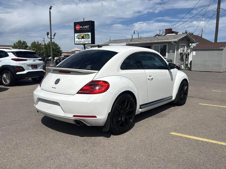 2012 Volkswagen A5 Beetle - Image 3 of 18