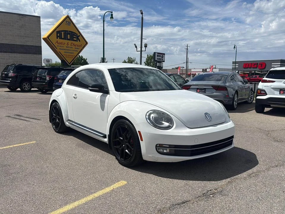 2012 Volkswagen A5 Beetle - Image 2 of 18