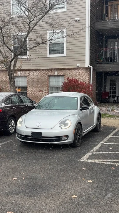 2012 Volkswagen A5 Beetle - Image 5 of 6