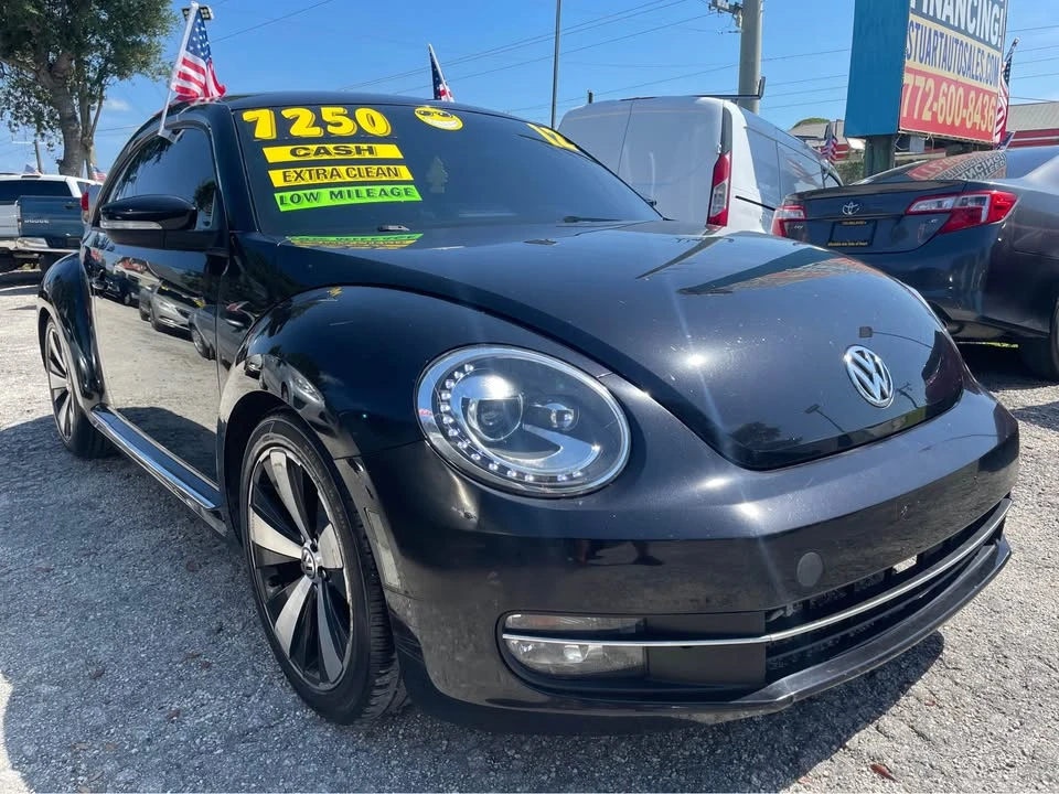 2012 Volkswagen A5 Beetle - Image 2 of 14