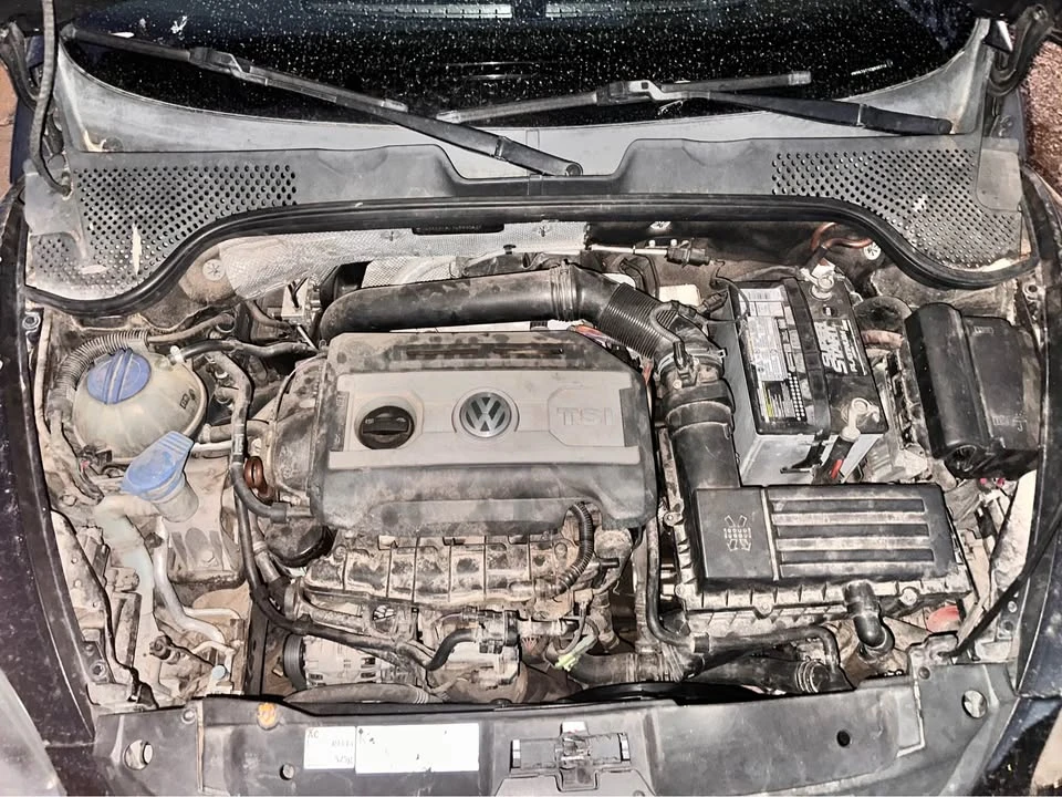 2012 Volkswagen A5 Beetle - Image 7 of 9