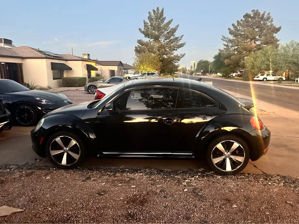 2012 Volkswagen A5 Beetle - Image 3 of 9