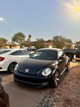 2012 Volkswagen Beetle 2.0T Turbo Hatchback 2D