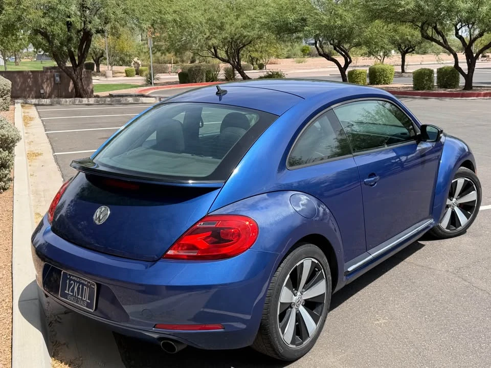 2012 Volkswagen A5 Beetle - Image 6 of 16