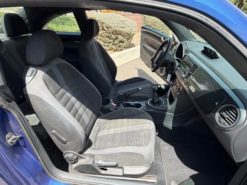 2012 Volkswagen A5 Beetle - Image 14 of 16