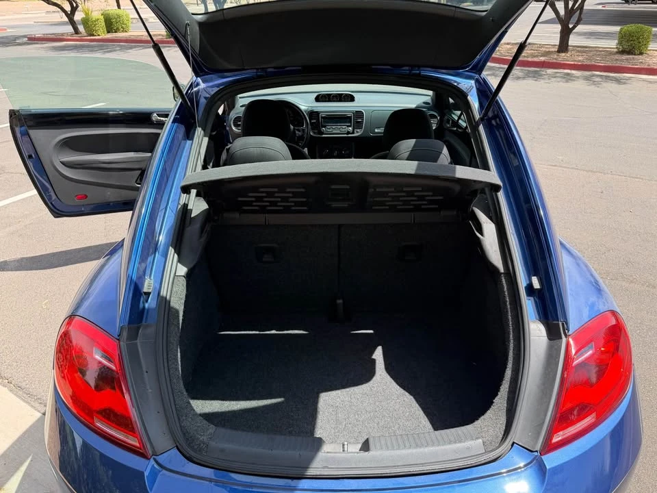 2012 Volkswagen A5 Beetle - Image 12 of 16