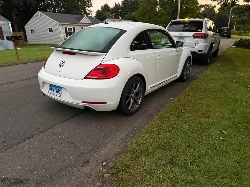 2012 Volkswagen A5 Beetle - Image 3 of 6