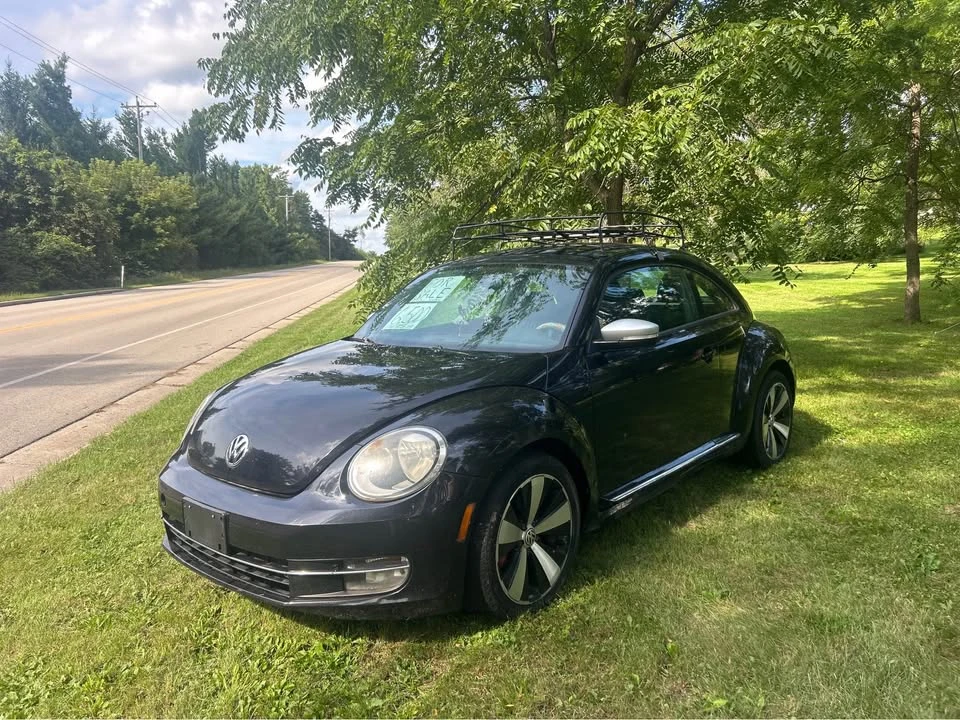 2012 Volkswagen A5 Beetle - Image 2 of 20