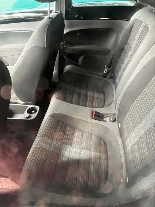 2012 Volkswagen A5 Beetle - Image 6 of 8