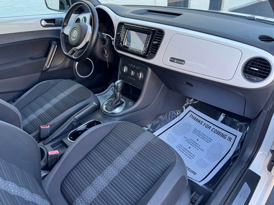 2012 Volkswagen A5 Beetle - Image 14 of 20