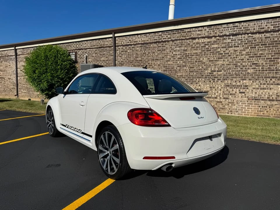 2012 Volkswagen A5 Beetle - Image 8 of 20