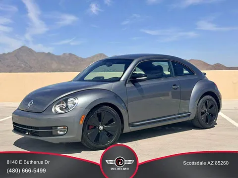2012 Volkswagen Beetle 2.0T Turbo Hatchback 2D