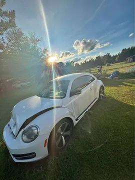 2012 Volkswagen Beetle 2.0T Turbo Hatchback 2D