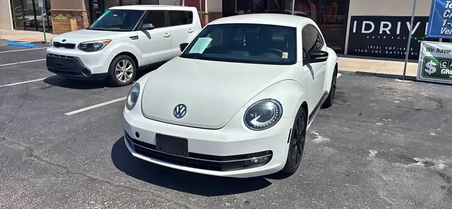 2012 Volkswagen Beetle 2.0T Turbo Hatchback 2D