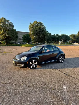 2012 Volkswagen Beetle 2.0T Turbo Hatchback 2D