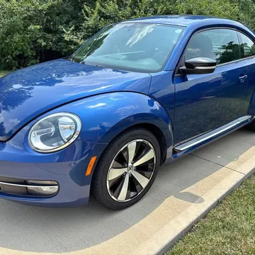 2012 Volkswagen Beetle 2.0T Turbo Launch Edition
