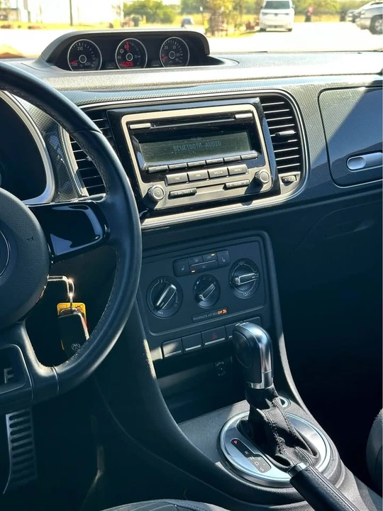 2012 Volkswagen A5 Beetle - Image 14 of 20