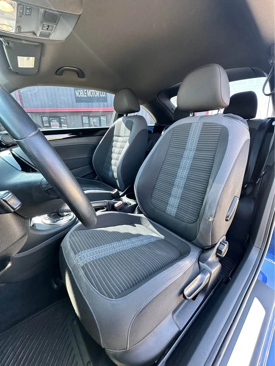 2012 Volkswagen A5 Beetle - Image 12 of 20