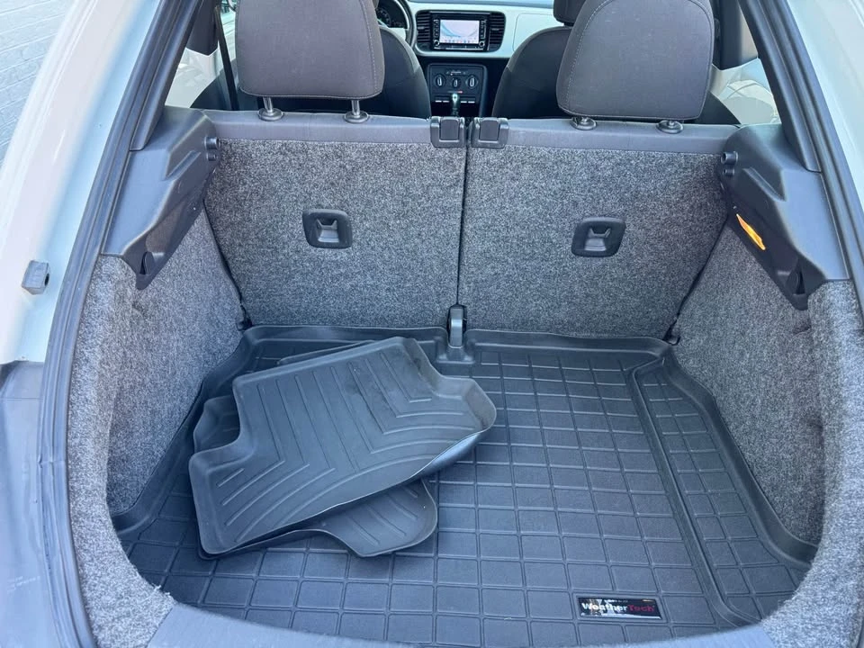 2012 Volkswagen A5 Beetle - Image 19 of 20