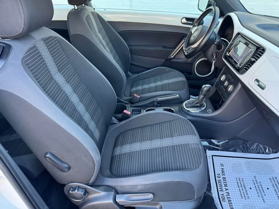 2012 Volkswagen A5 Beetle - Image 13 of 20