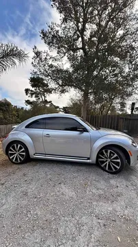 2012 Volkswagen Beetle 2.0T Turbo Launch Edition Hatchback 2D