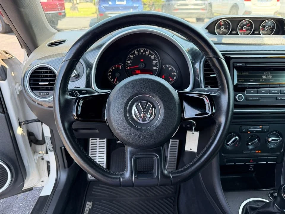 2012 Volkswagen A5 Beetle - Image 15 of 19