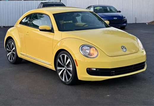 2012 Volkswagen Beetle 2.5L Convertible