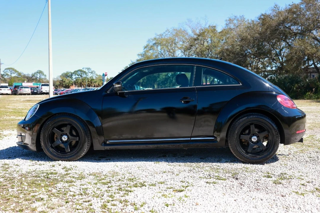 2012 Volkswagen A5 Beetle - Image 3 of 21