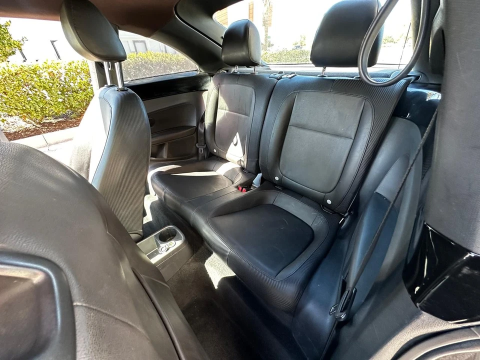 2012 Volkswagen A5 Beetle - Image 10 of 16