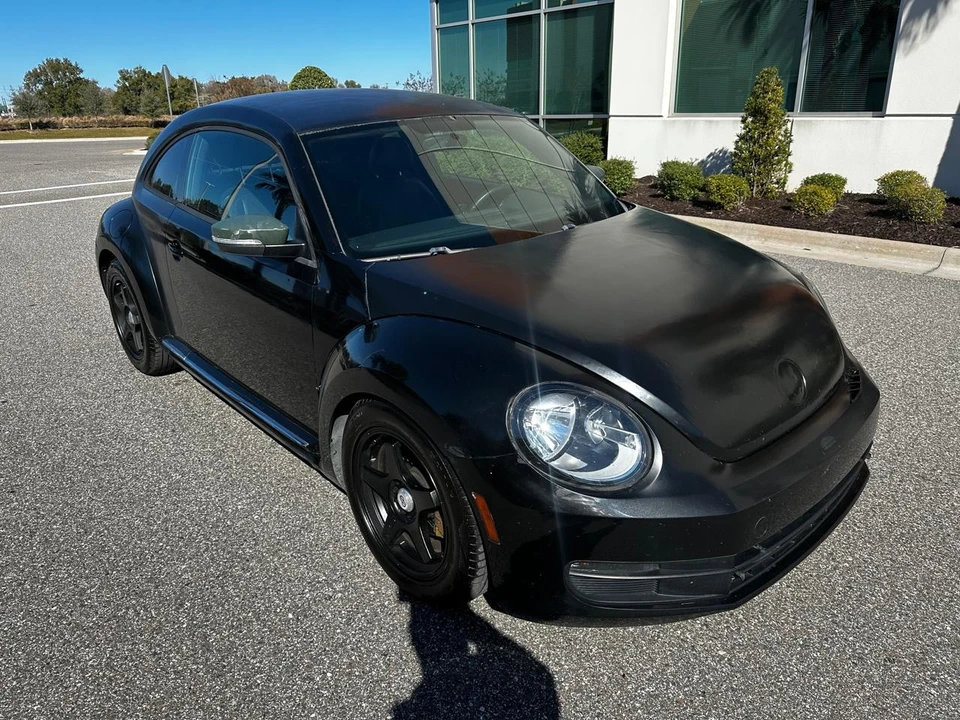 2012 Volkswagen A5 Beetle - Image 5 of 16