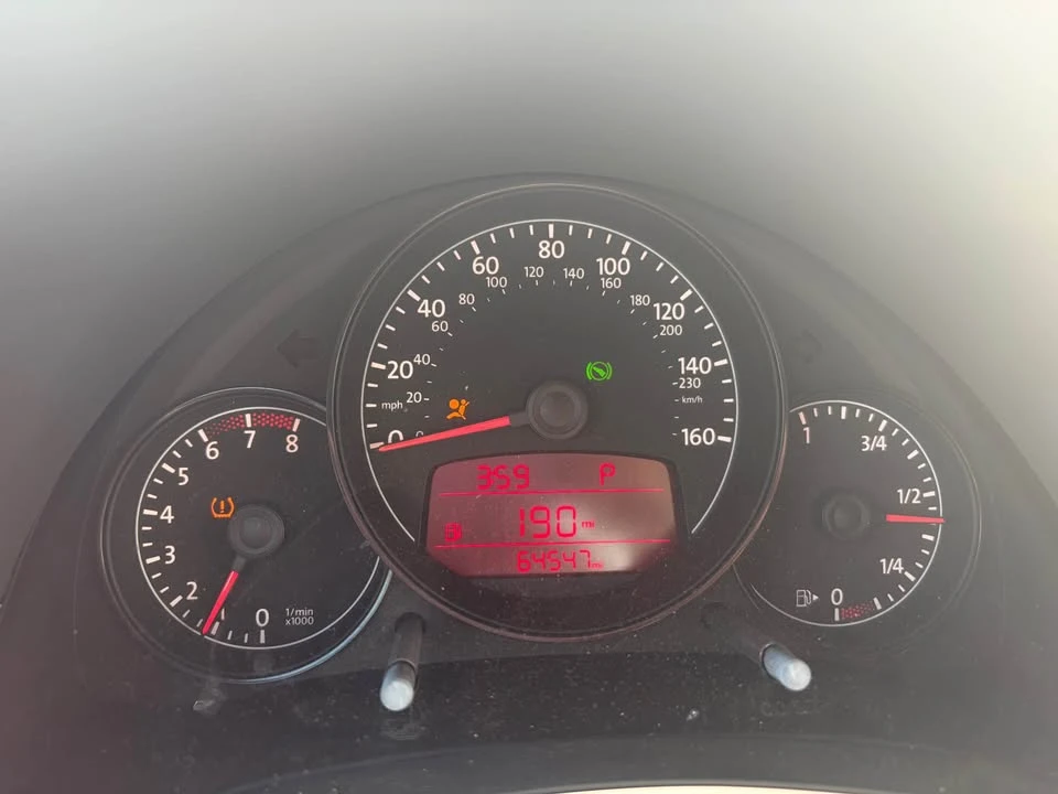 2012 Volkswagen A5 Beetle - Image 10 of 13
