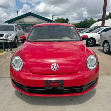 2012 Volkswagen Beetle 2.5L Entry Hatchback 2D