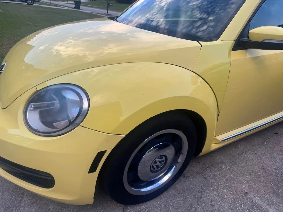 2012 Volkswagen A5 Beetle - Image 11 of 14