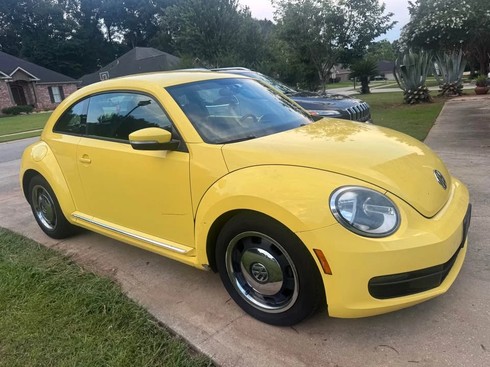 2012 Volkswagen A5 Beetle - Image 3 of 14